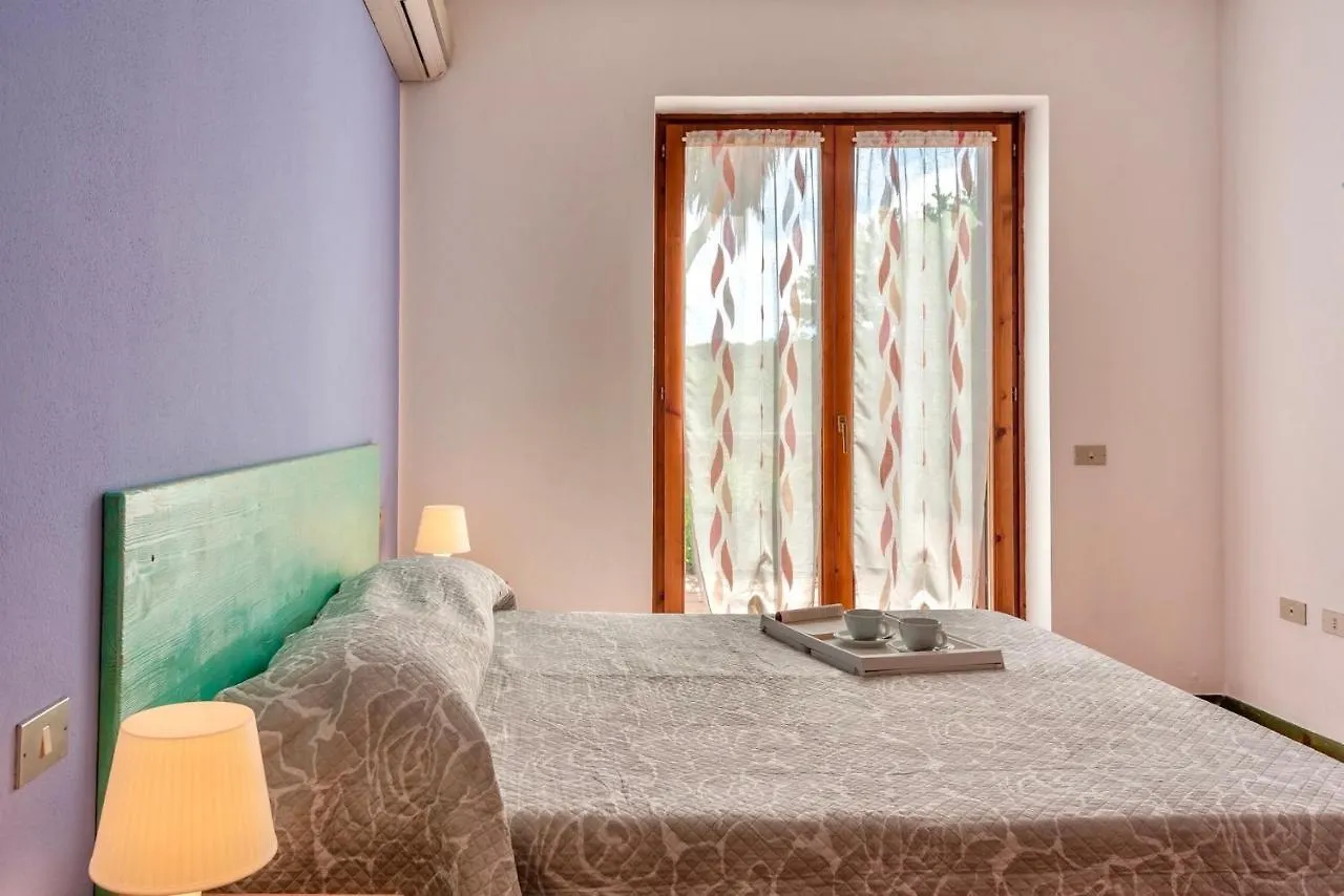 Aparthotel Isa-Residence In Santa Teresa Di Gallura Italy