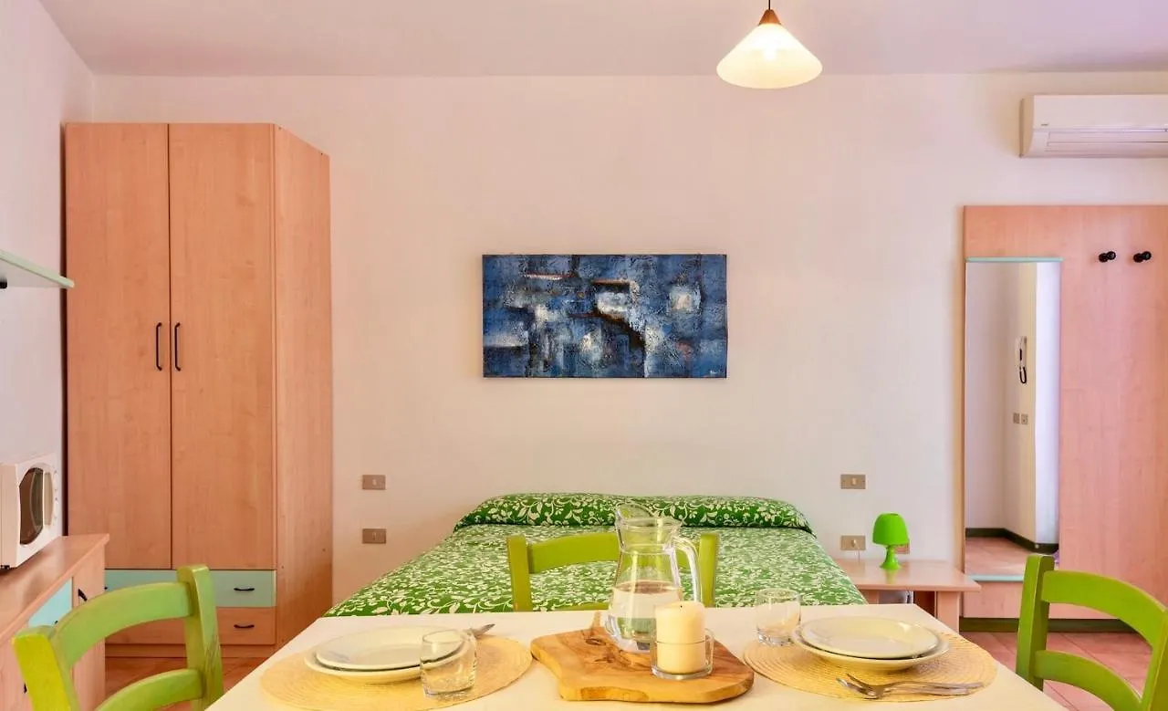 Isa-Residence In Santa Teresa Di Gallura Italy